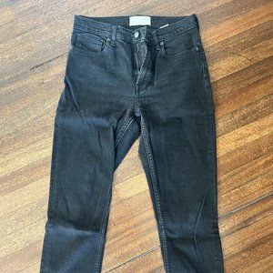 Everlane The Original Cheeky Jean (Size 27)